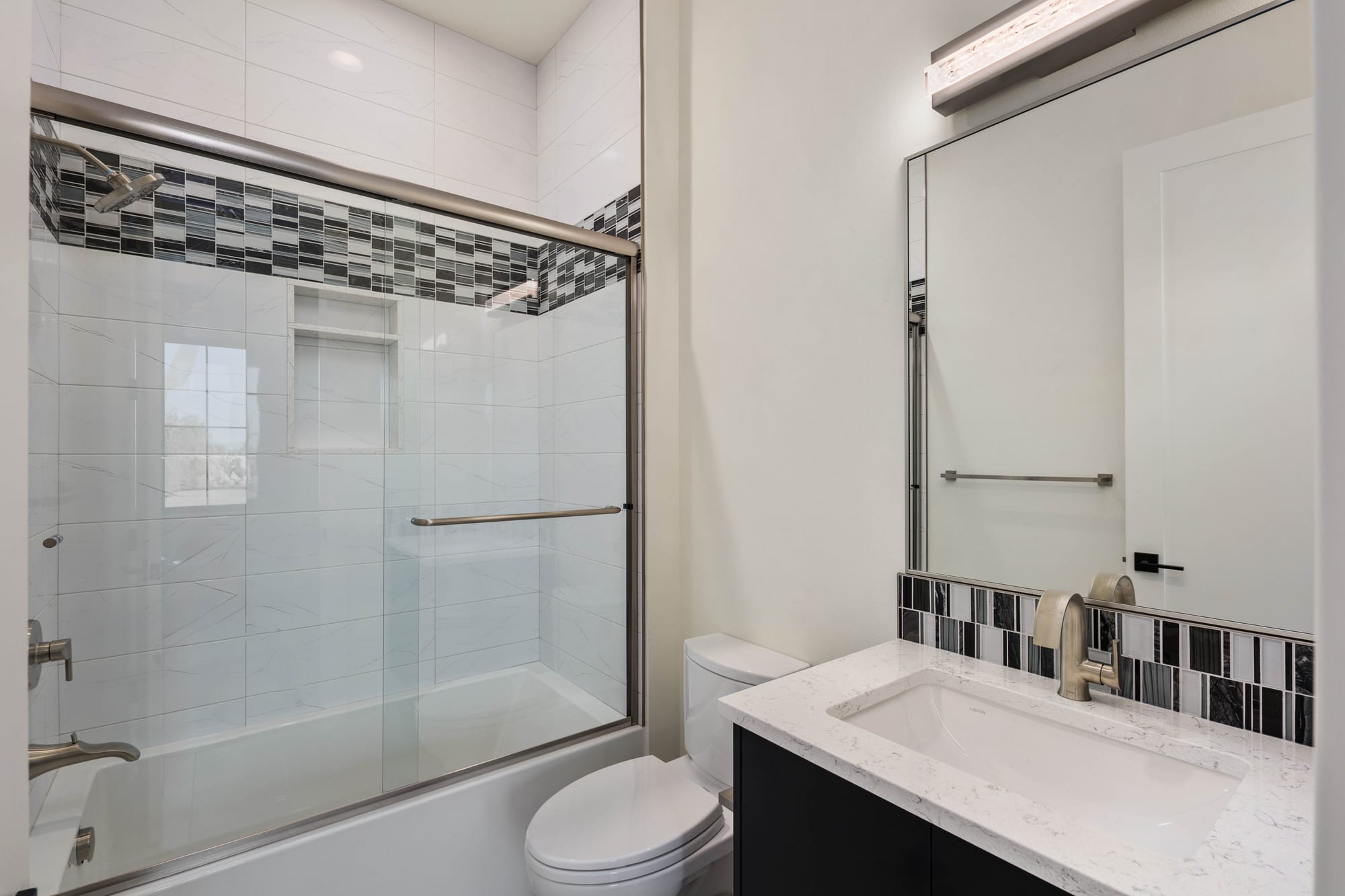Bonney Lake Estates Home 02, photo 28