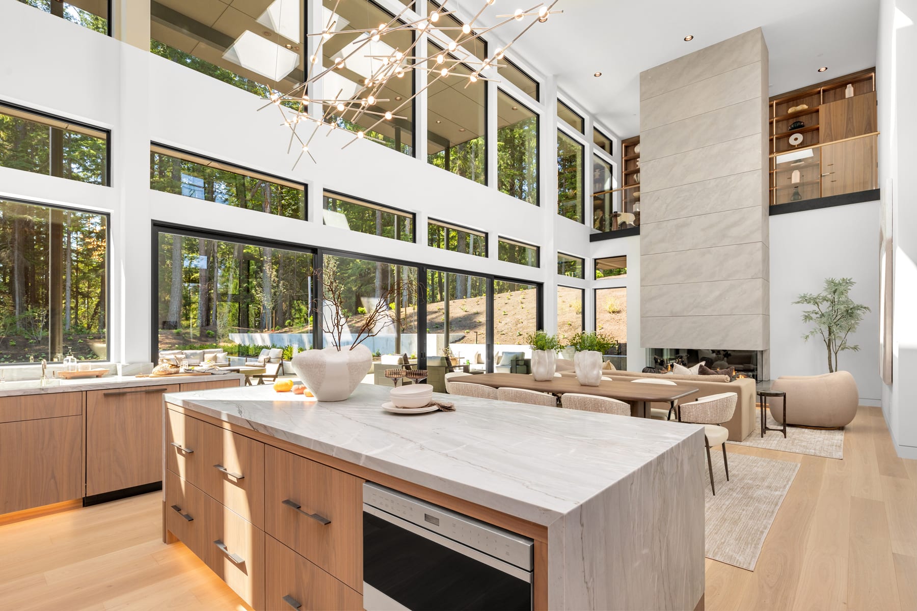 The Enclave, Grand Ridge Drive in Issaquah, gallery image 18
