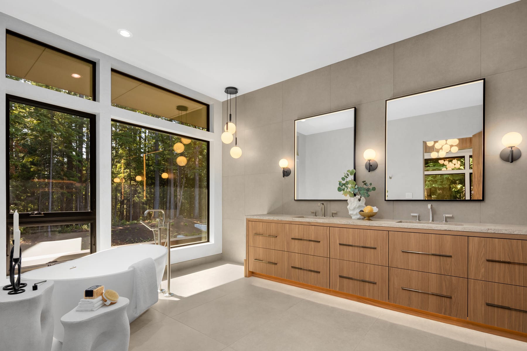 The Enclave, Grand Ridge Drive in Issaquah, gallery image 36