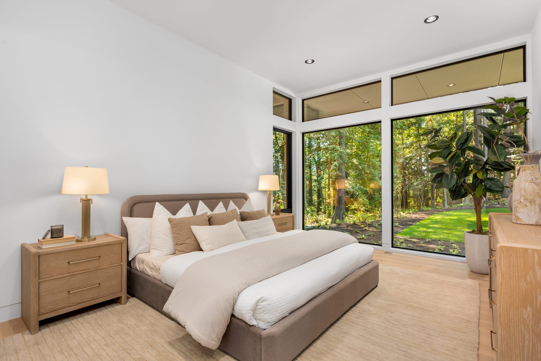 The Enclave, Grand Ridge Drive in Issaquah, gallery image 43