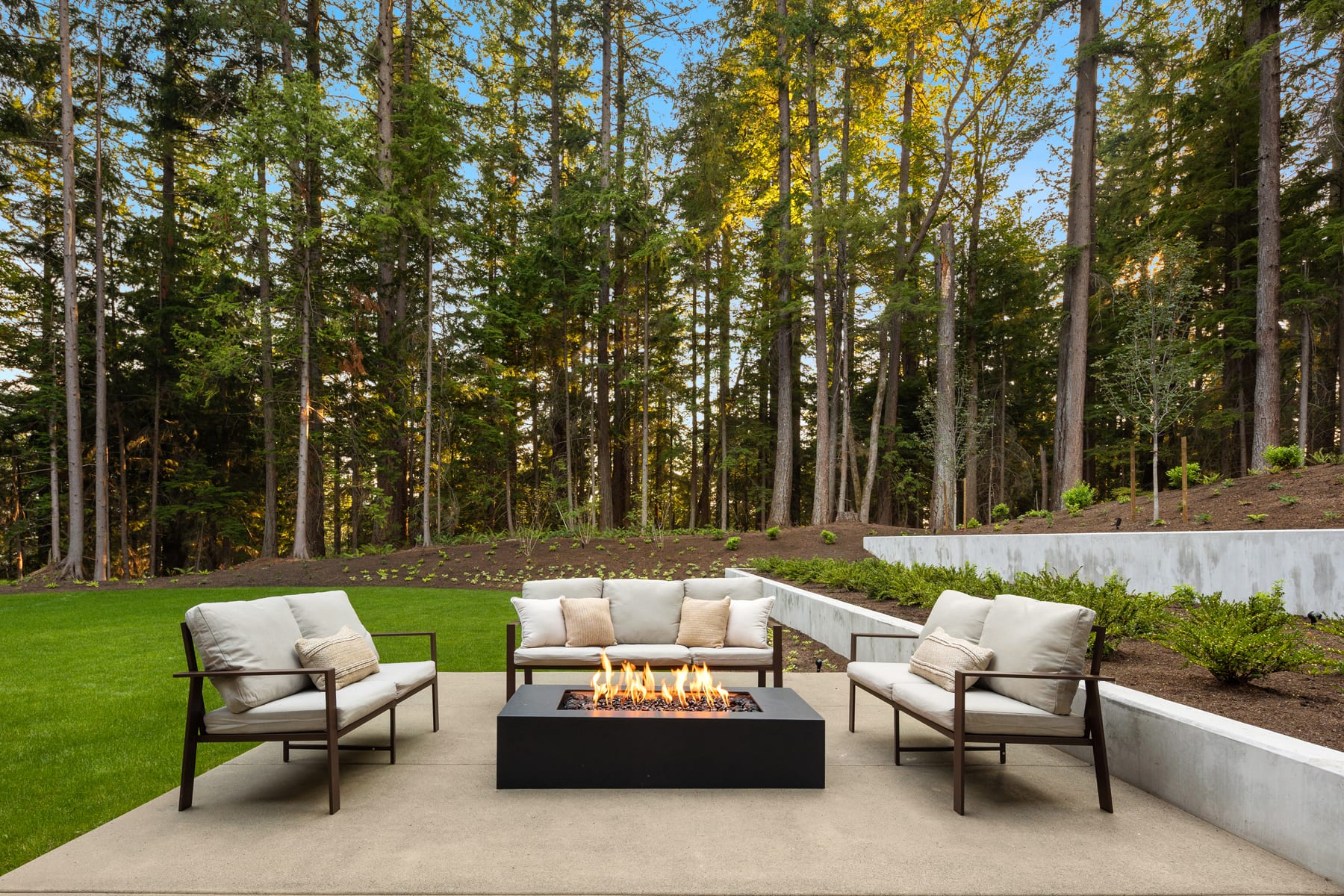 The Enclave, Grand Ridge Drive in Issaquah, gallery image 59