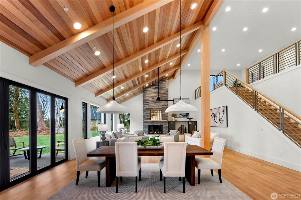 Valley Retreat in Maple Valley, gallery image 10